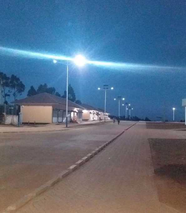 武陵区非洲科特迪瓦太阳能路灯工程